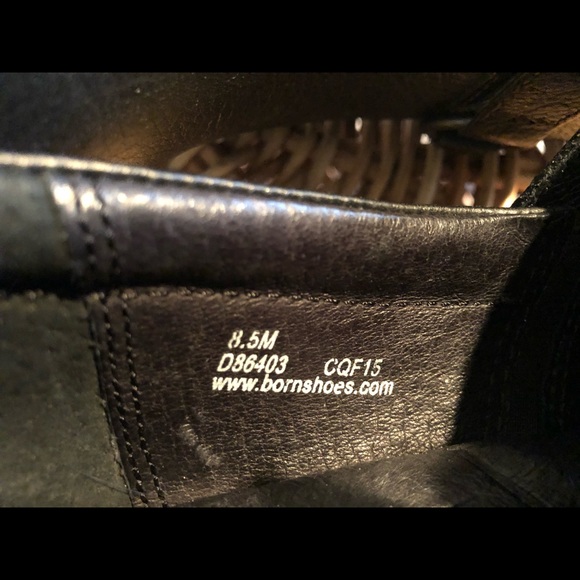 Born Brand Black Leather Booties Size 8.5M - Picture 8 of 8